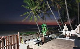 Bungalows La Perla Playa Azul